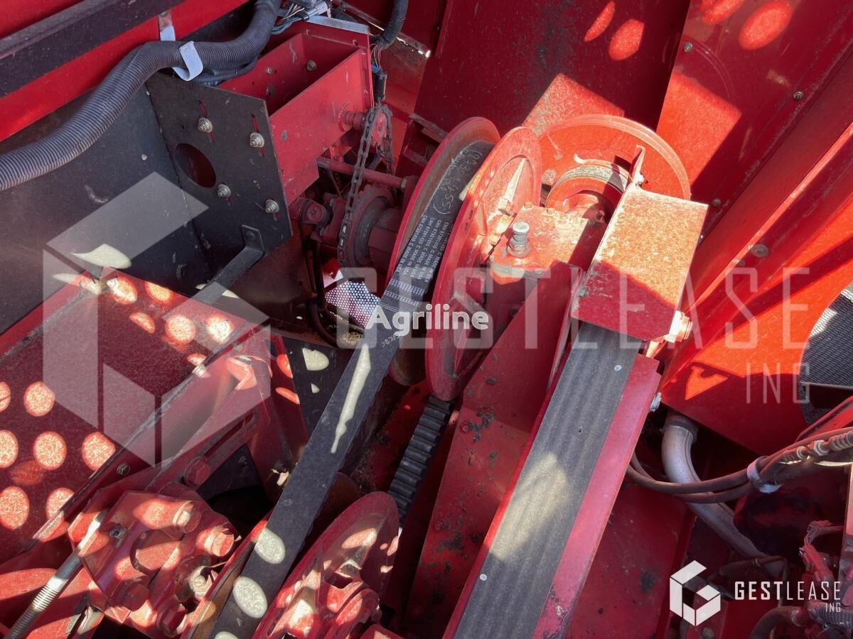 Moissonneuse-batteuse CASE IH 2388 AXIAL FLOW endommagee - Photo 9