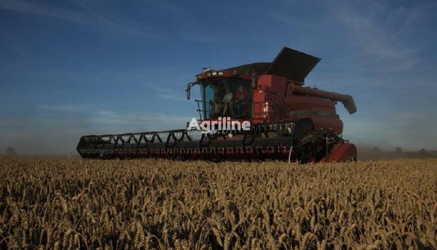 Moissonneuse-batteuse CASE IH 8120
