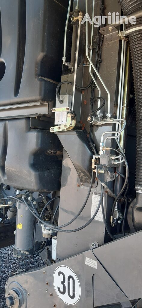 Moissonneuse-batteuse CLAAS Lexion 760 TT - Photo 18