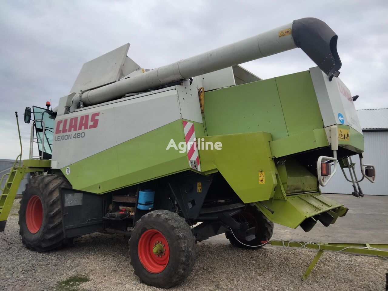 Moissonneuse-batteuse CLAAS Lexion 480 - Photo 6