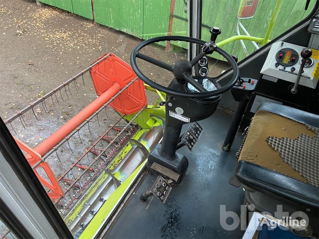 Moissonneuse-batteuse CLAAS Dominator 56 en vente aux enchères - Photo 45