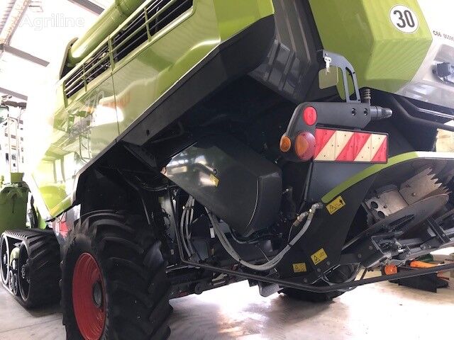 Moissonneuse-batteuse CLAAS Lexion 770 TT - Photo 6