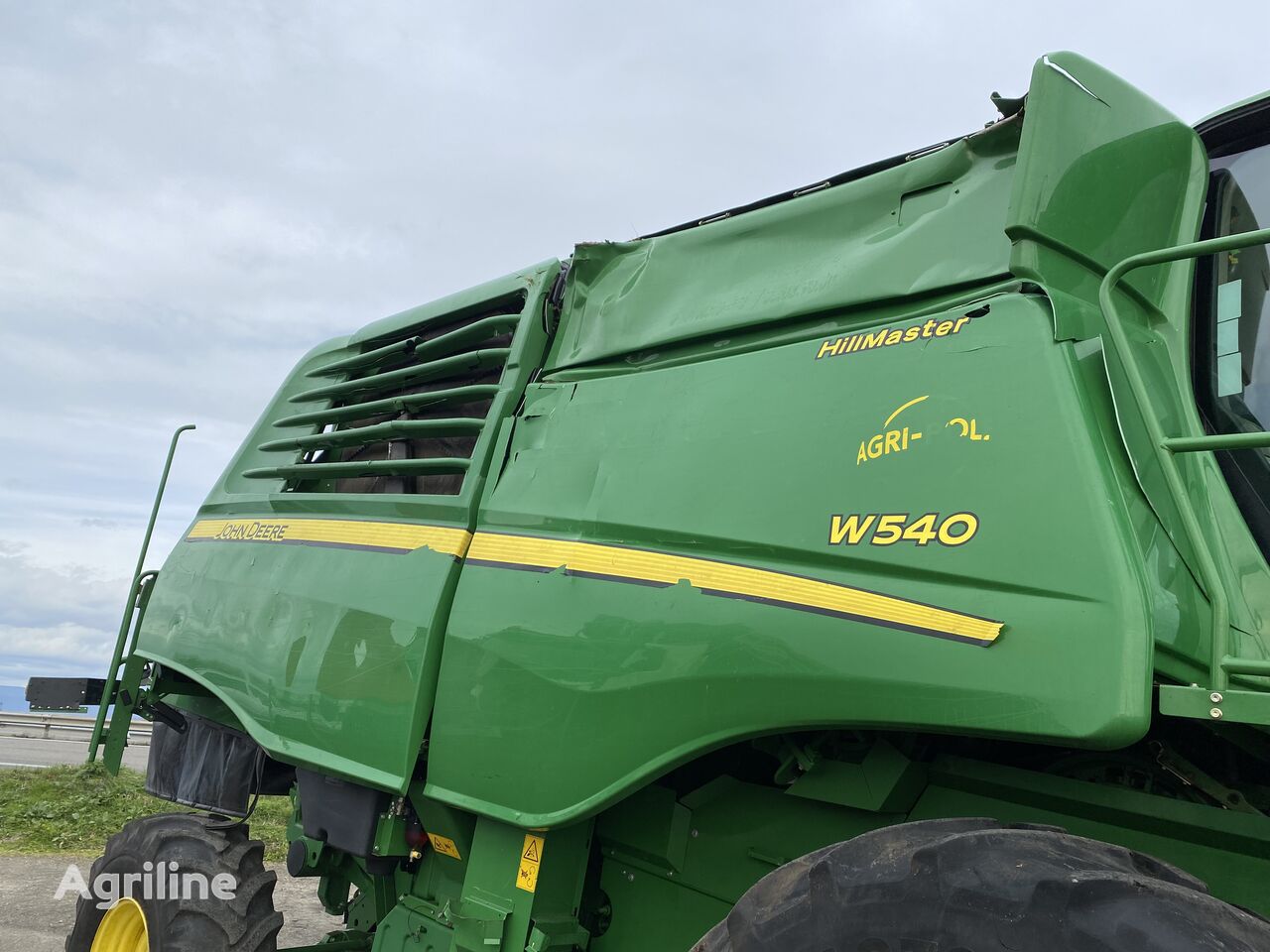 Moissonneuse-batteuse JOHN DEERE W 540 Hill/Master endommagee - Photo 17