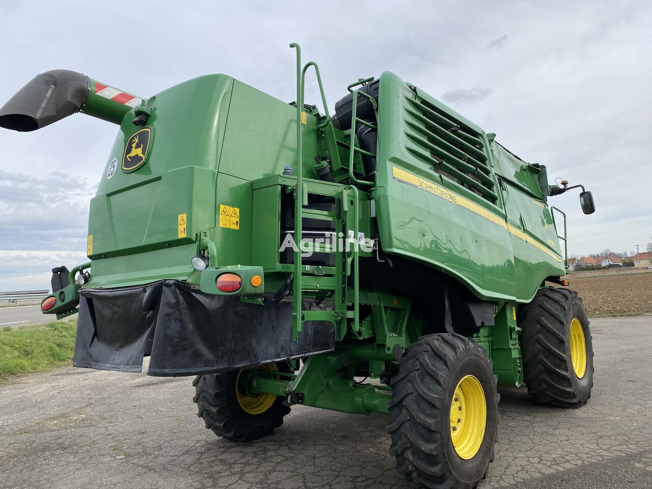 Moissonneuse-batteuse JOHN DEERE W 540 Hill/Master endommagee - Photo 5