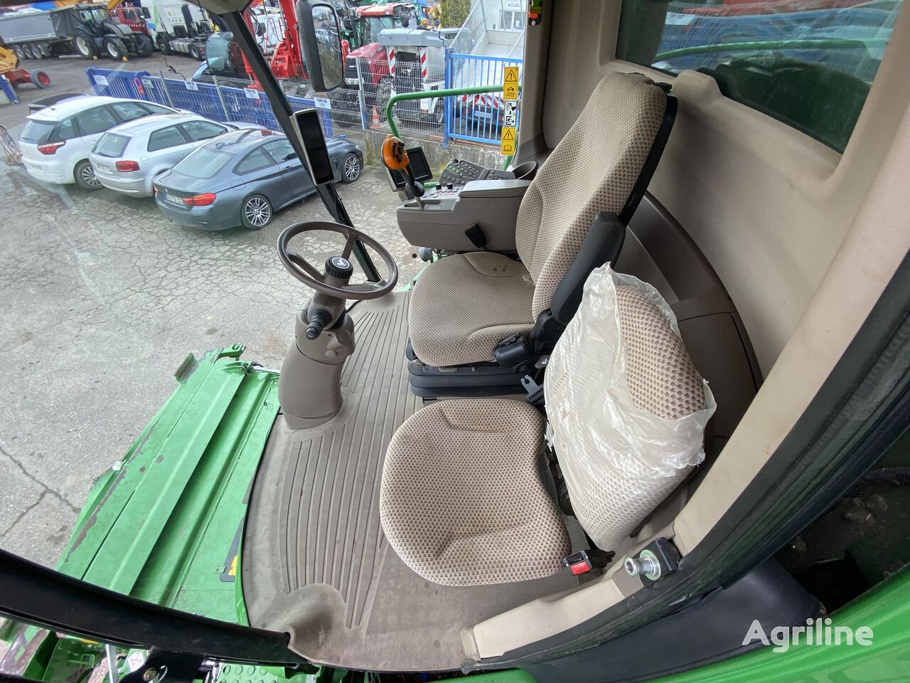 Moissonneuse-batteuse JOHN DEERE W 540 Hill/Master endommagee - Photo 9