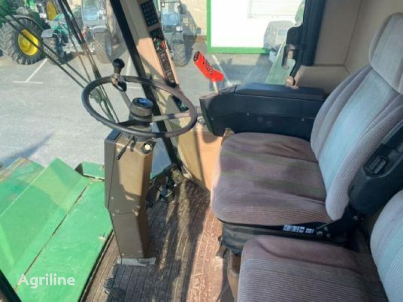 Moissonneuse-batteuse JOHN DEERE 2264 - Photo 6