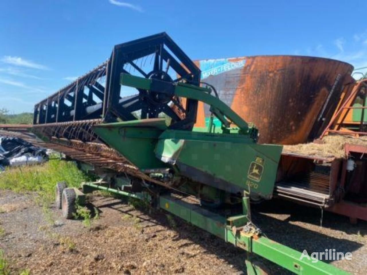 Moissonneuse-batteuse JOHN DEERE 2264 - Photo 9