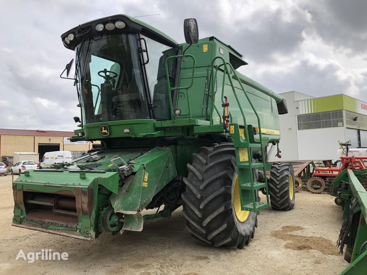Moissonneuse-batteuse JOHN DEERE c 670