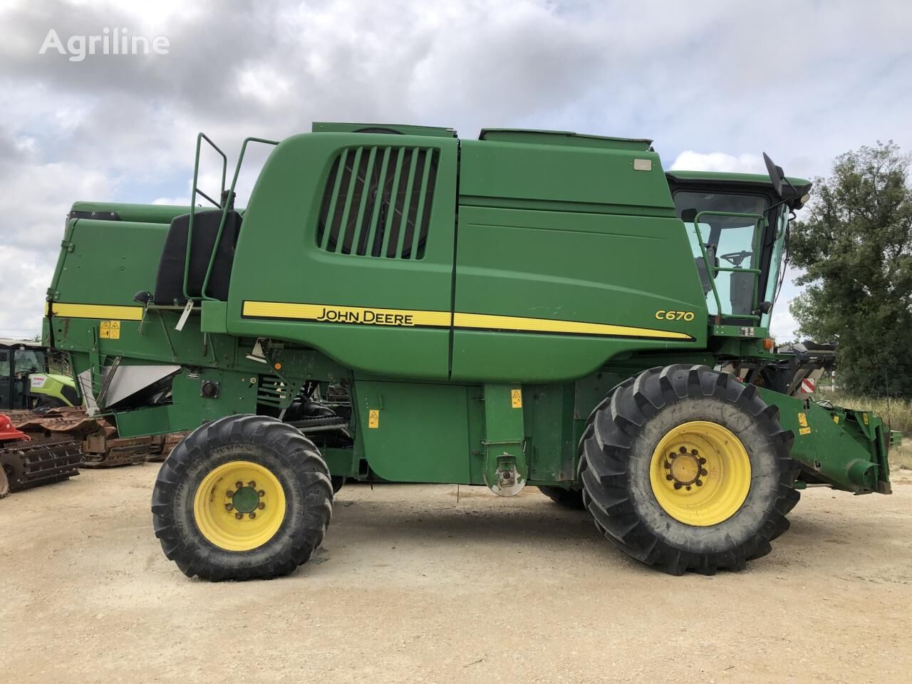 Moissonneuse-batteuse JOHN DEERE c 670 - Photo 5