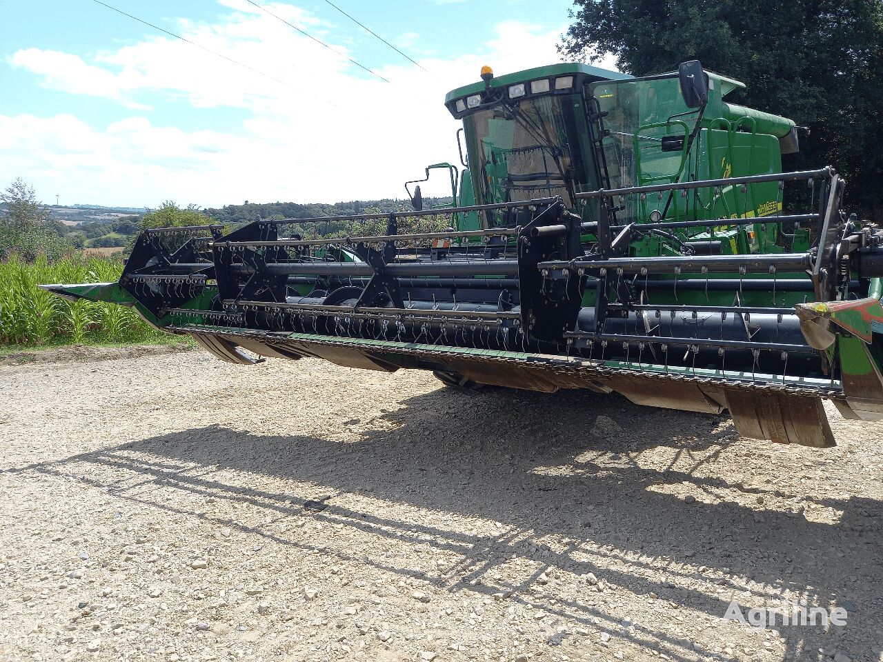 Moissonneuse-batteuse JOHN DEERE 9660i - Photo 2
