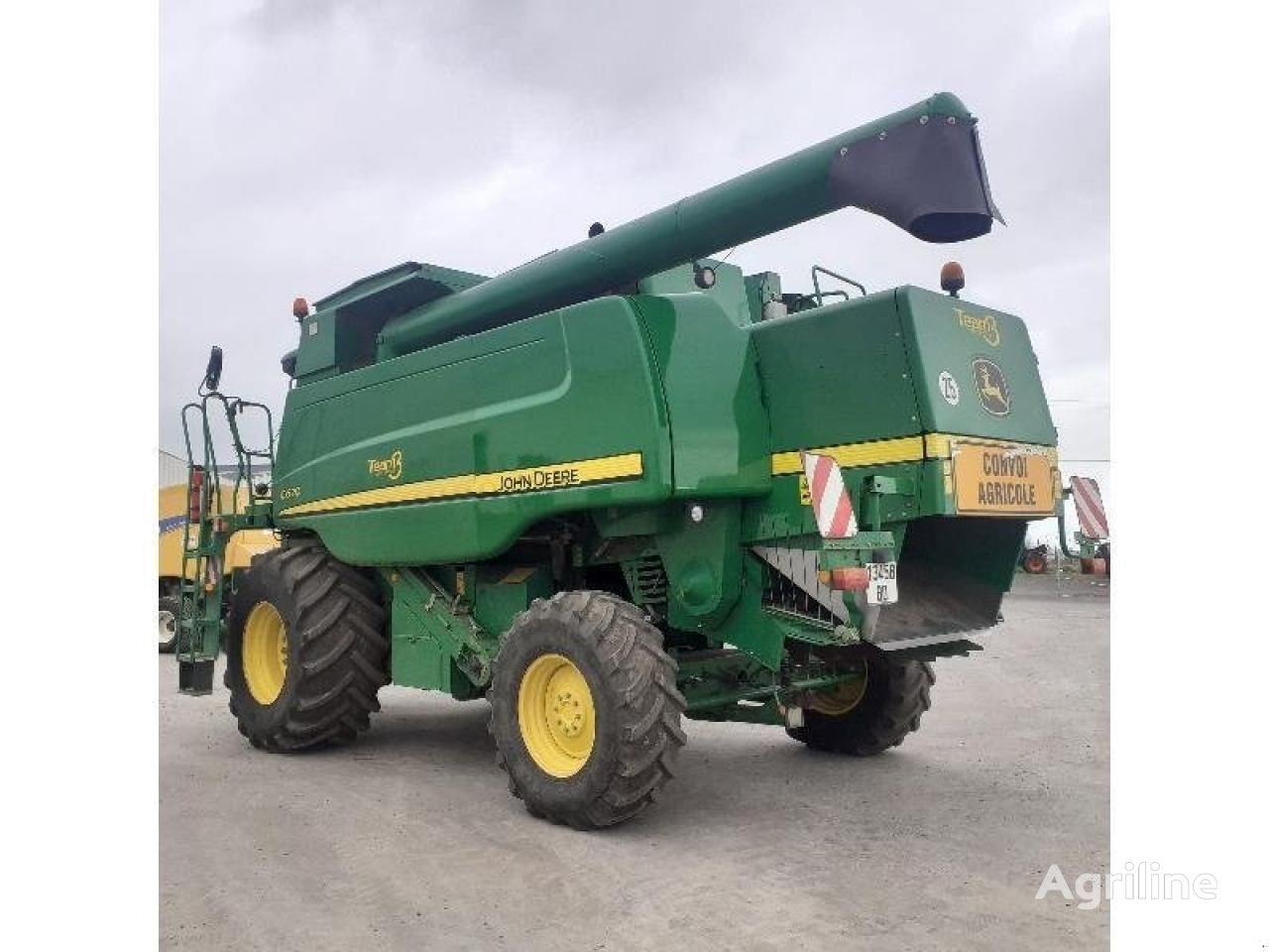 Moissonneuse-batteuse JOHN DEERE c 670 - Photo 3
