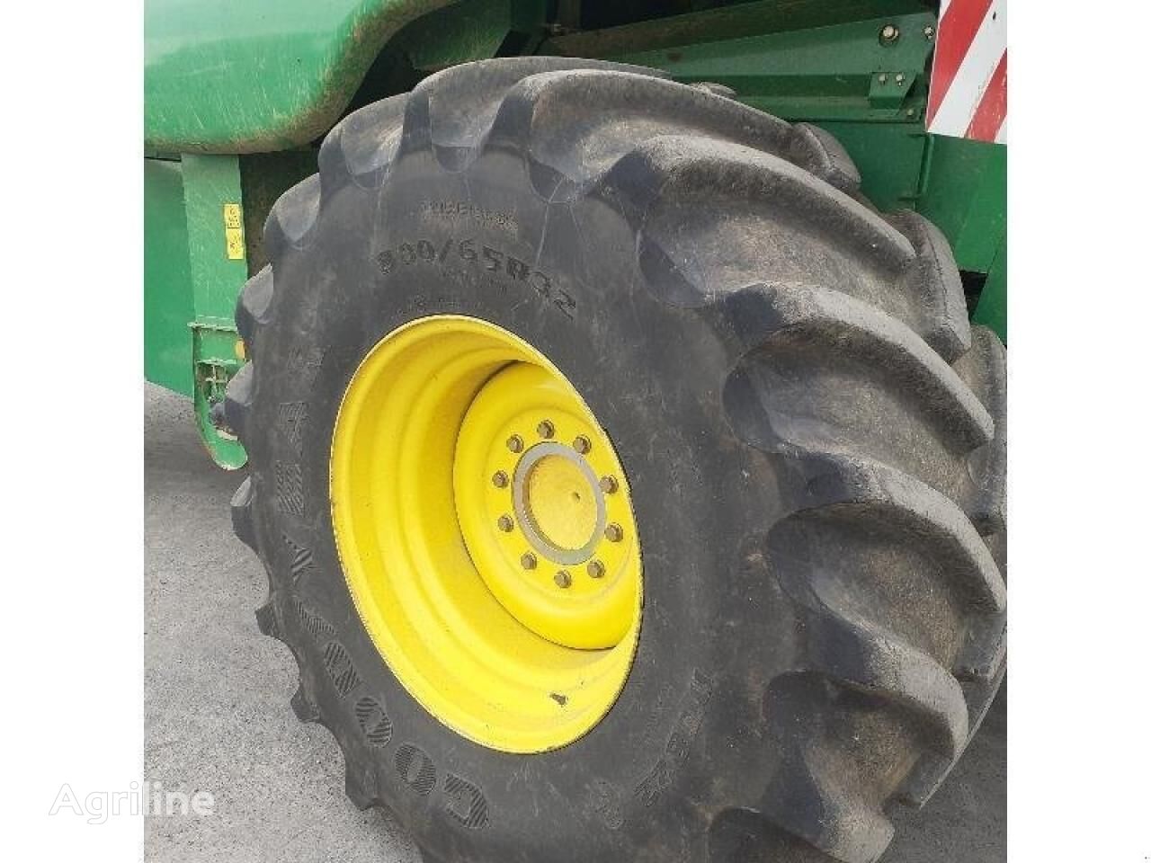 Moissonneuse-batteuse JOHN DEERE c 670 - Photo 6