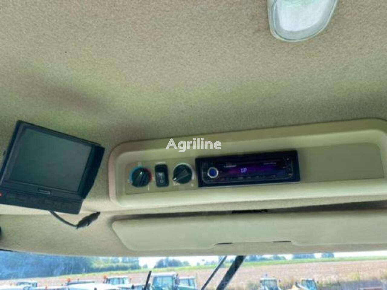 Moissonneuse-batteuse JOHN DEERE t660 hillmaster - Photo 8