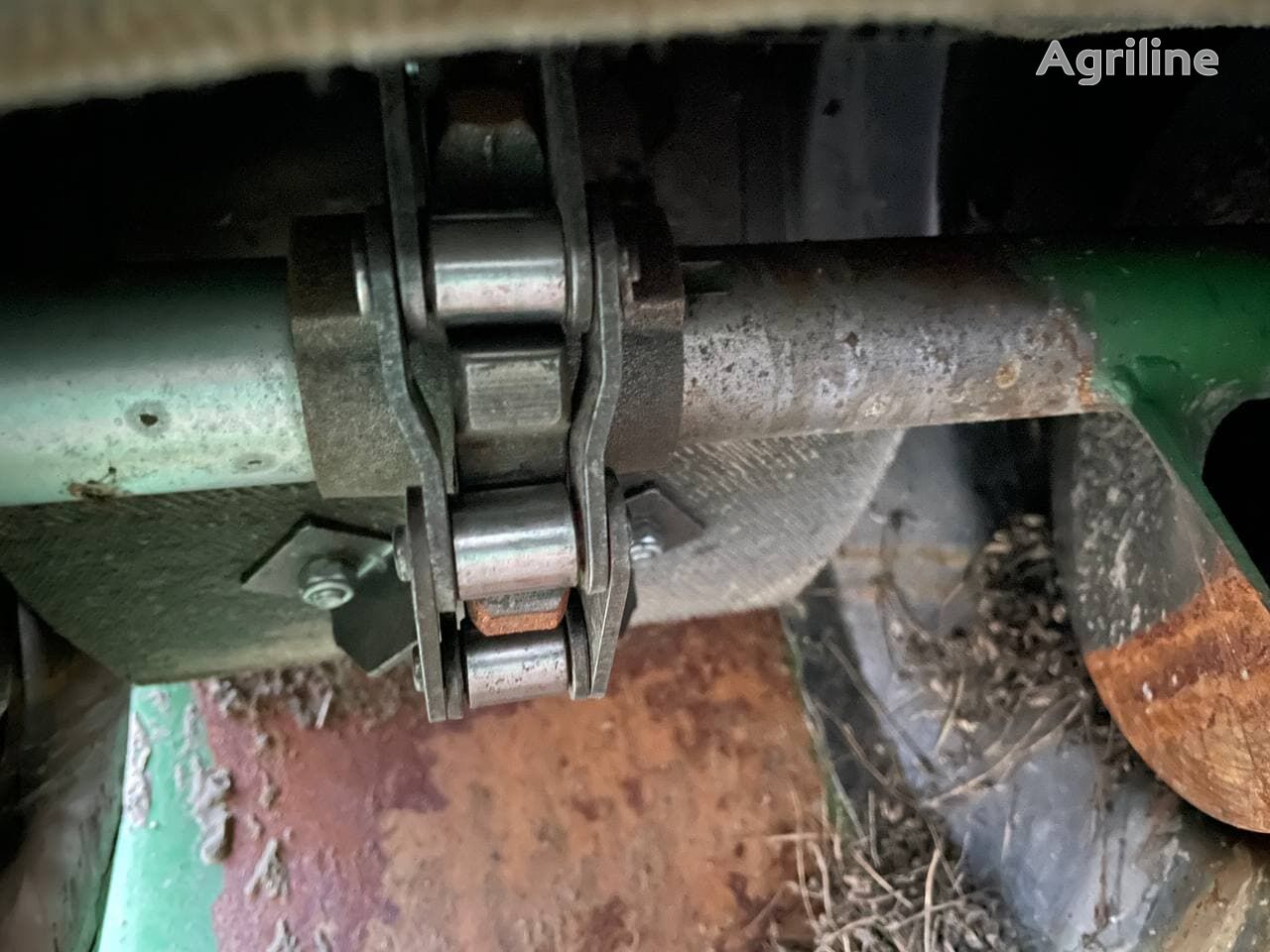 Moissonneuse-batteuse JOHN DEERE T670i - Photo 22