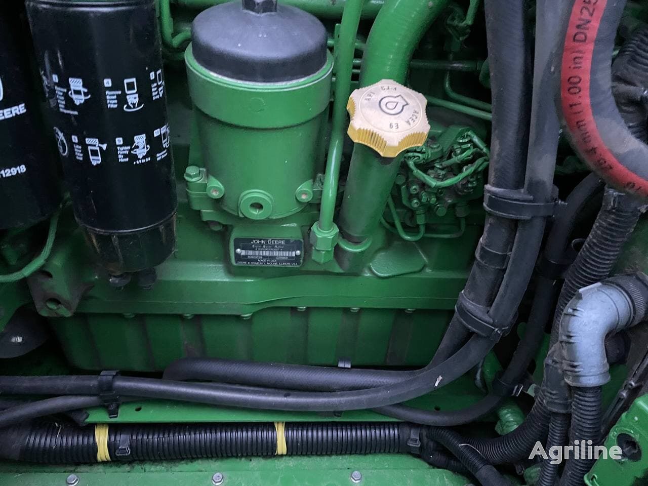 Moissonneuse-batteuse JOHN DEERE T670i - Photo 8