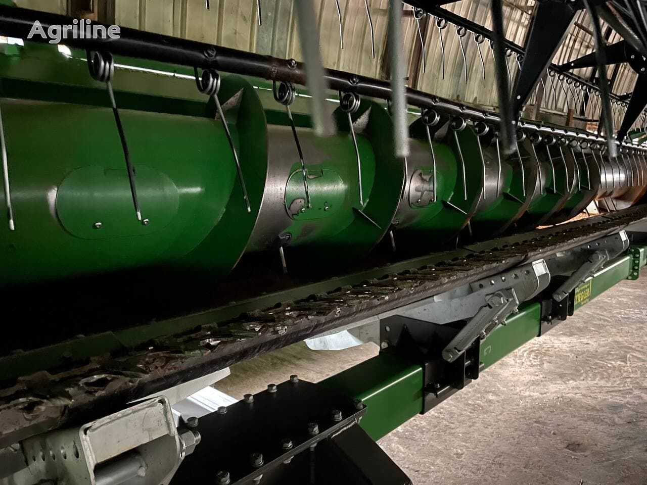 Moissonneuse-batteuse JOHN DEERE T670i - Photo 77