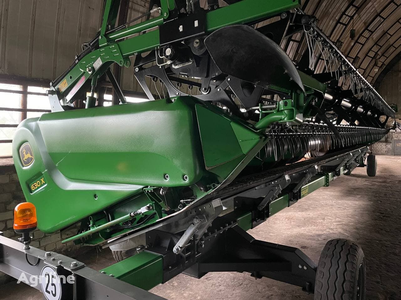 Moissonneuse-batteuse JOHN DEERE T670i - Photo 78