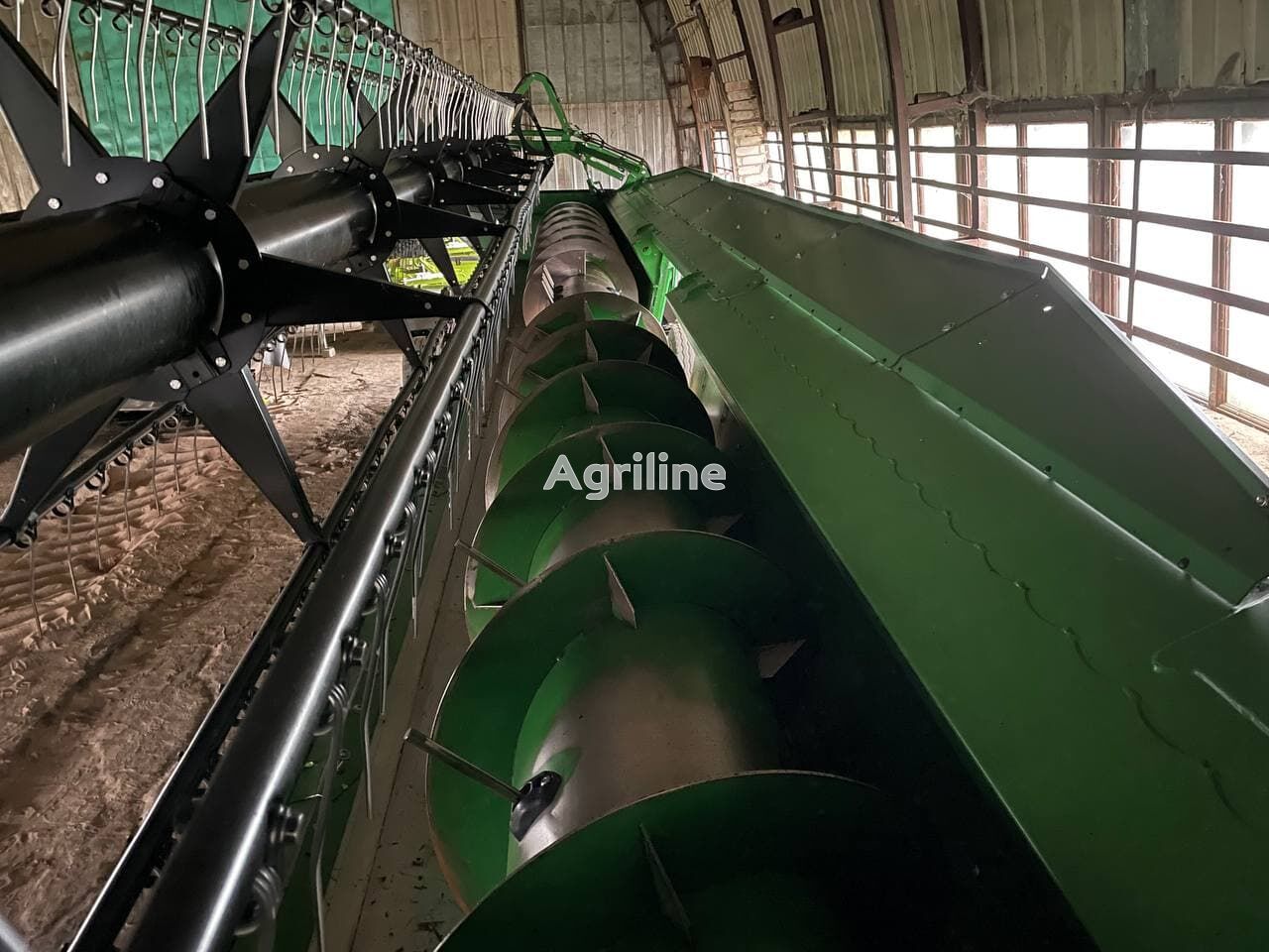 Moissonneuse-batteuse JOHN DEERE T670i - Photo 81