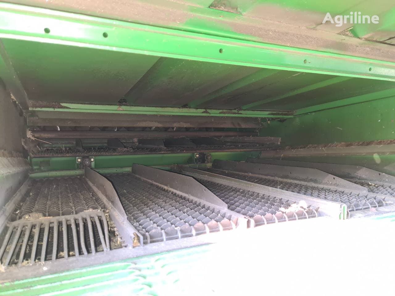 Moissonneuse-batteuse JOHN DEERE W650 - Photo 14