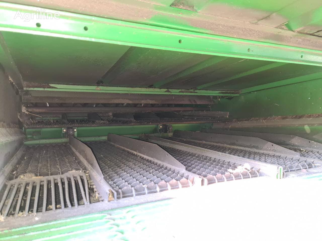 Moissonneuse-batteuse JOHN DEERE W650 - Photo 27