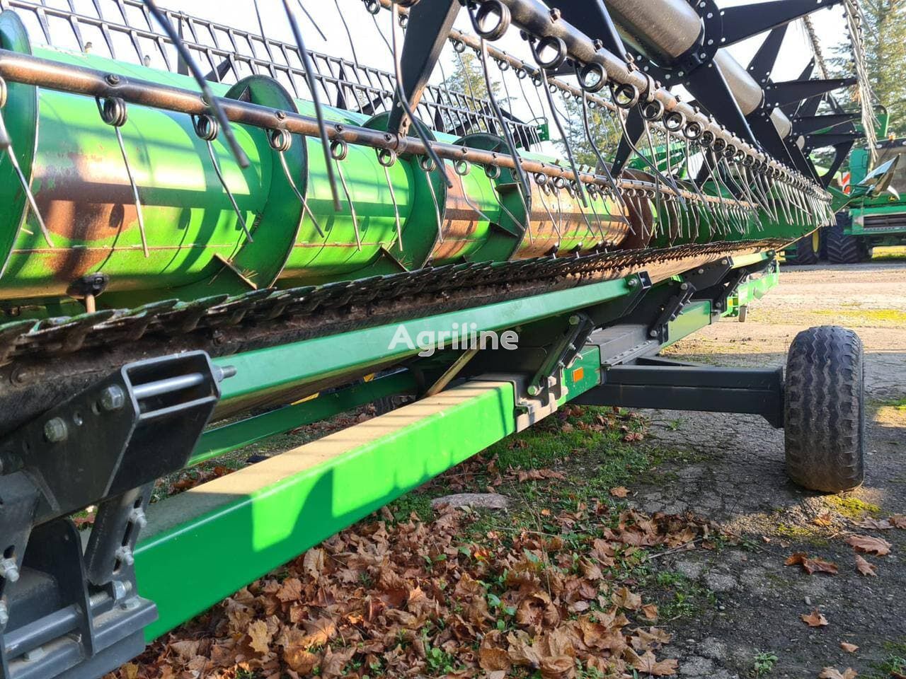 Moissonneuse-batteuse JOHN DEERE W650 - Photo 43