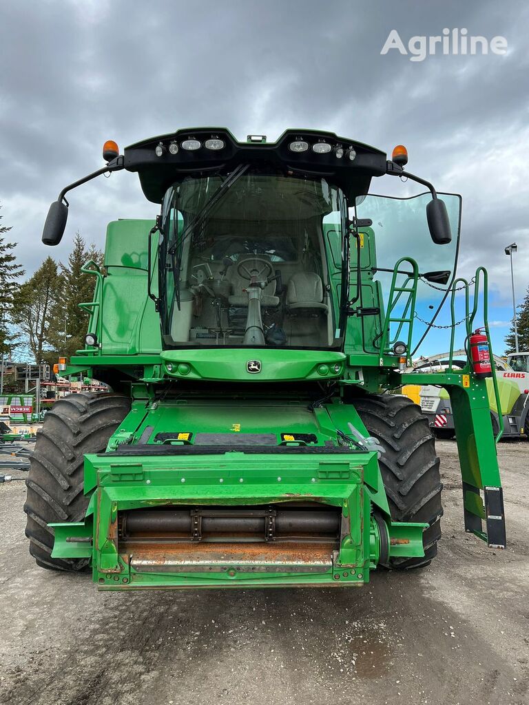 Moissonneuse-batteuse JOHN DEERE W650 - Photo 10