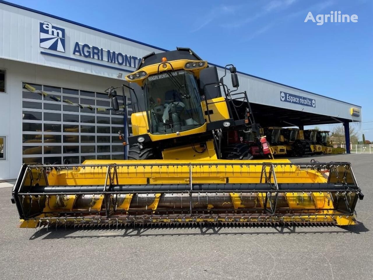 Moissonneuse-batteuse NEW HOLLAND cx 5090 - Photo 2