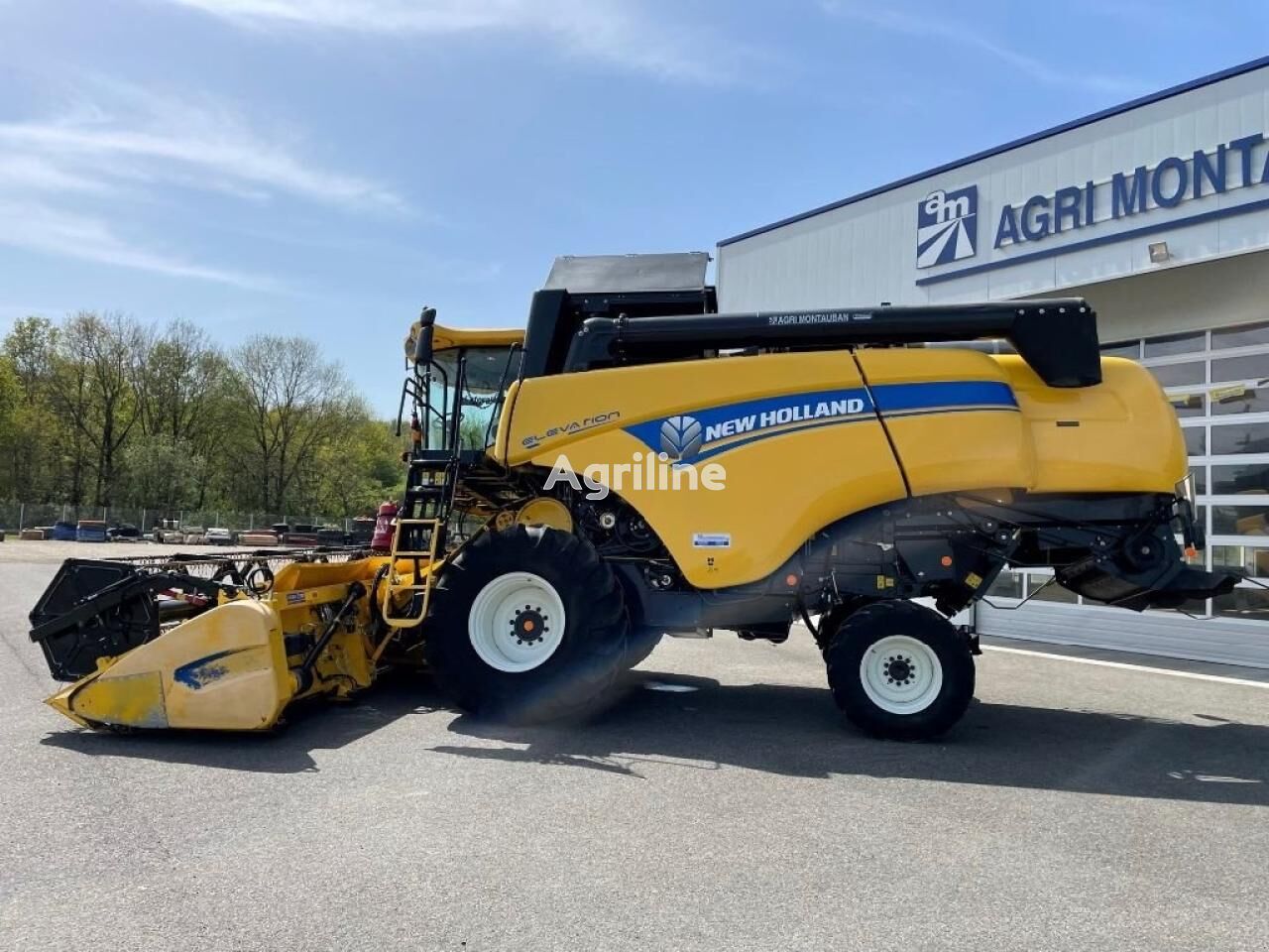 Moissonneuse-batteuse NEW HOLLAND cx 5090 - Photo 4