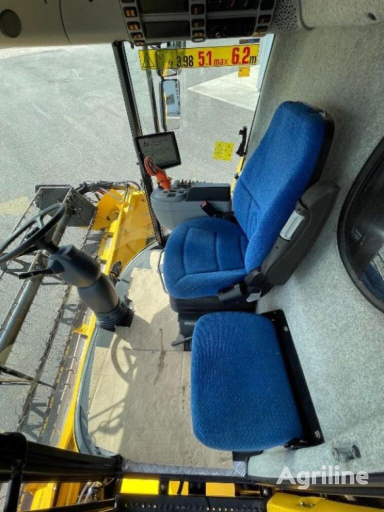 Moissonneuse-batteuse NEW HOLLAND cx 5090 - Photo 8