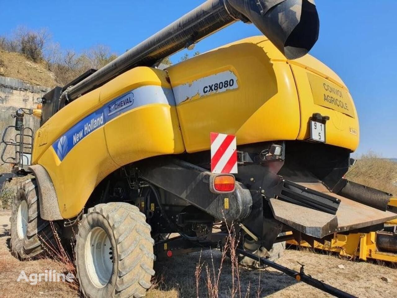 Moissonneuse-batteuse NEW HOLLAND cx 8080 - Photo 6