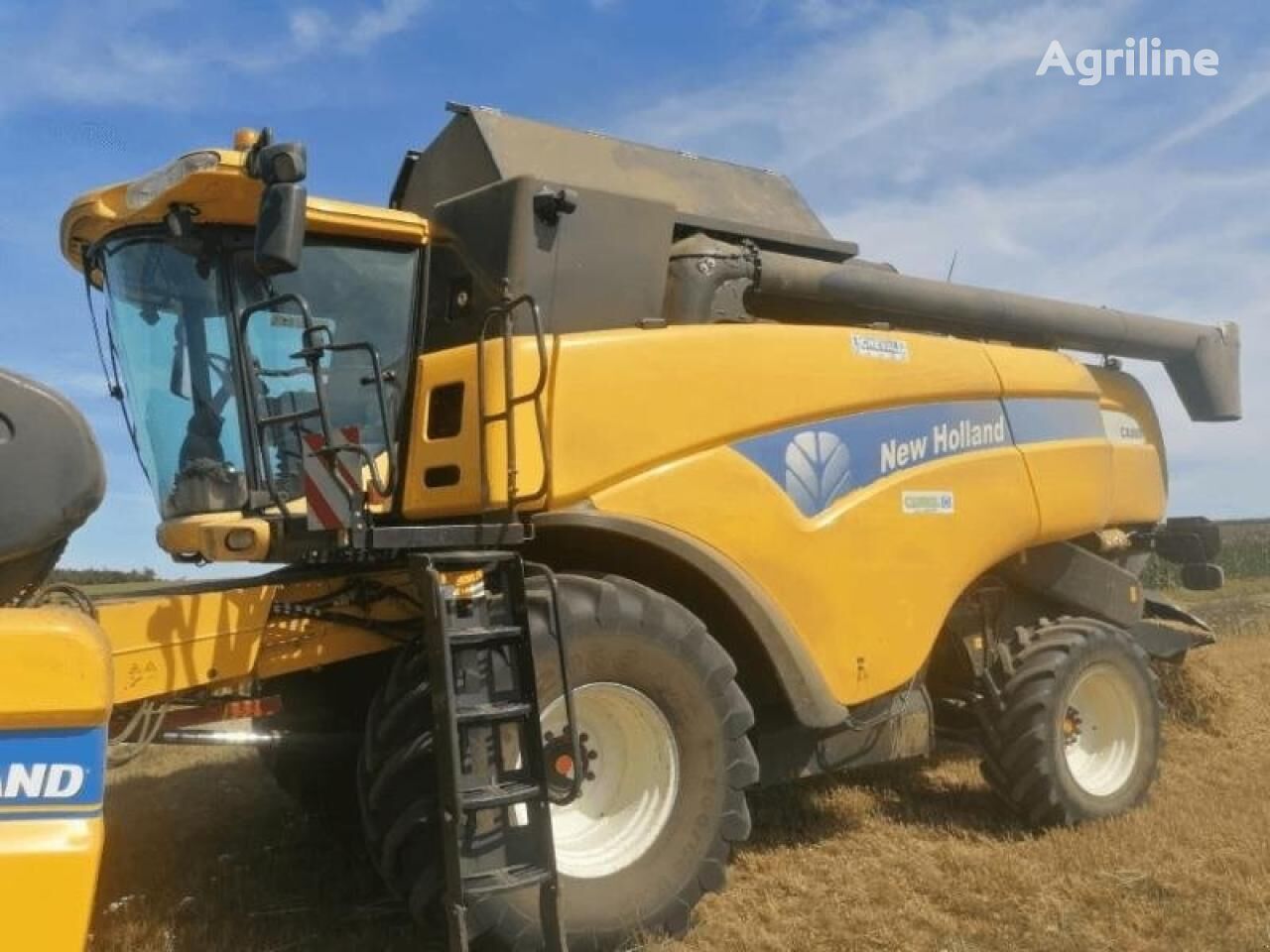 Moissonneuse-batteuse NEW HOLLAND cx 860