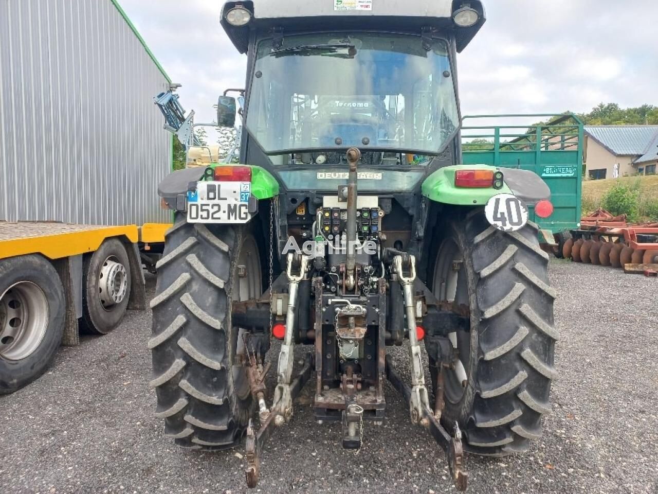 Tracteur a roues DEUTZ-FAHR agrofarm 420 pl