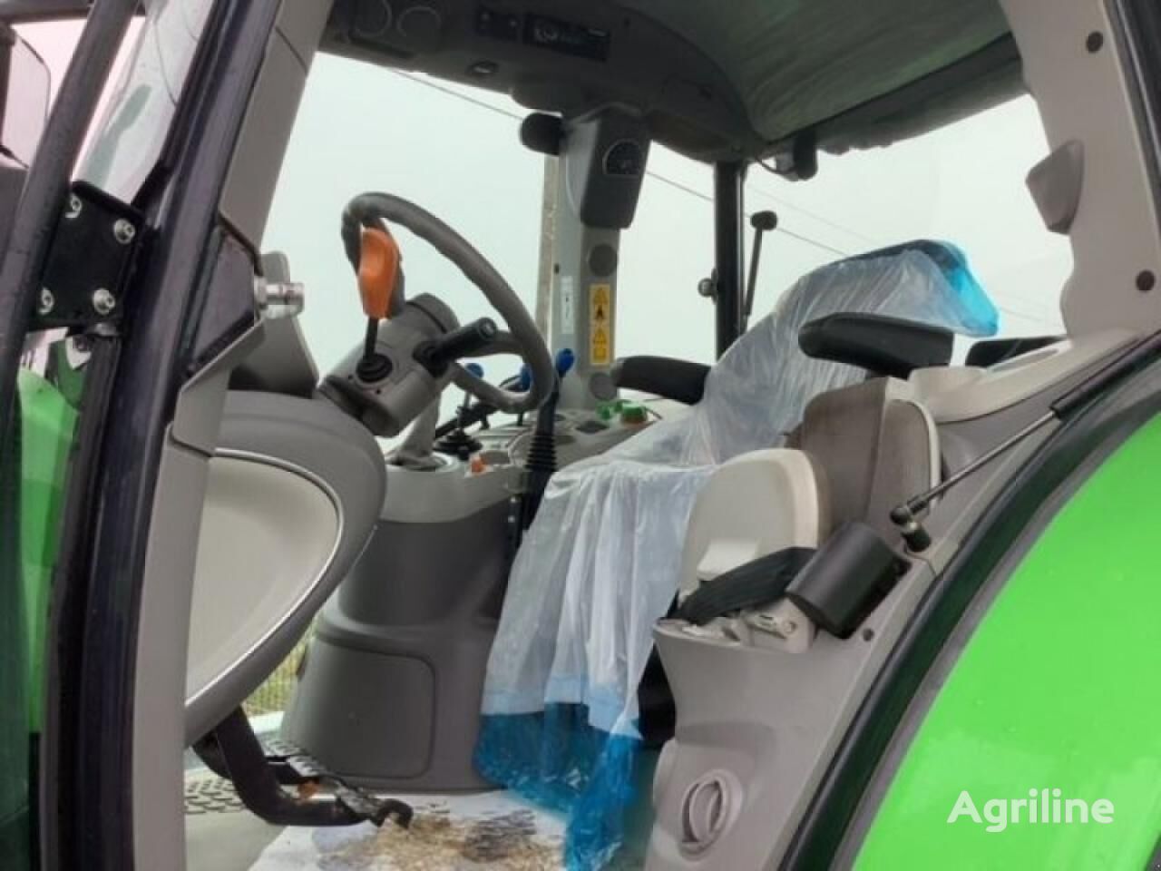 Tracteur a roues DEUTZ-FAHR agrotron 6120 - Photo 6